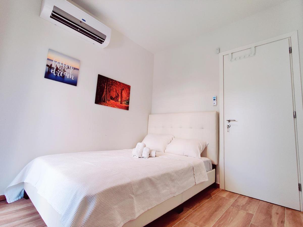 Wsd Luxury Bright 2Bd Apt With Sea View Balcony Athens Exterior photo
